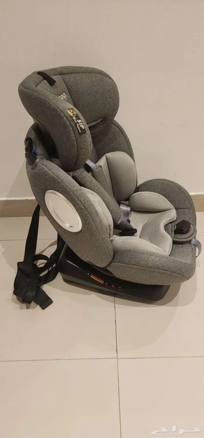 كرسي اطفال سيارة و مشاية اطفال 4