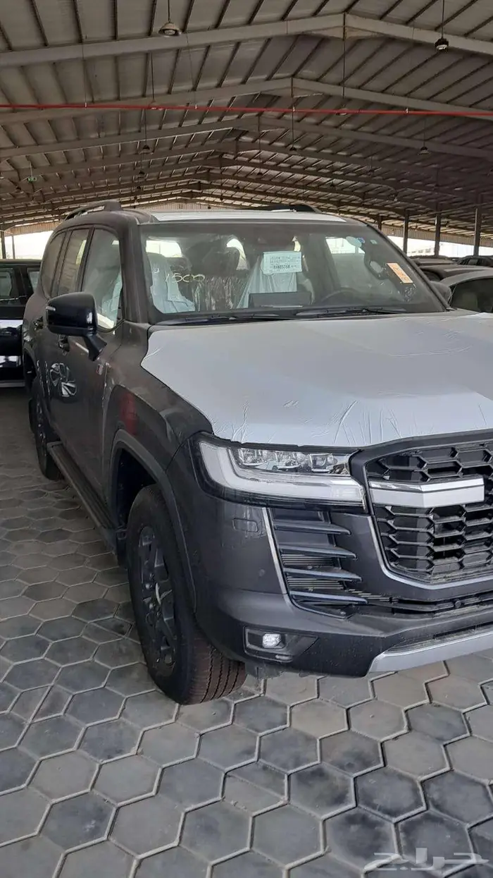 تويوتا لاند كروزر 2024 grs 0