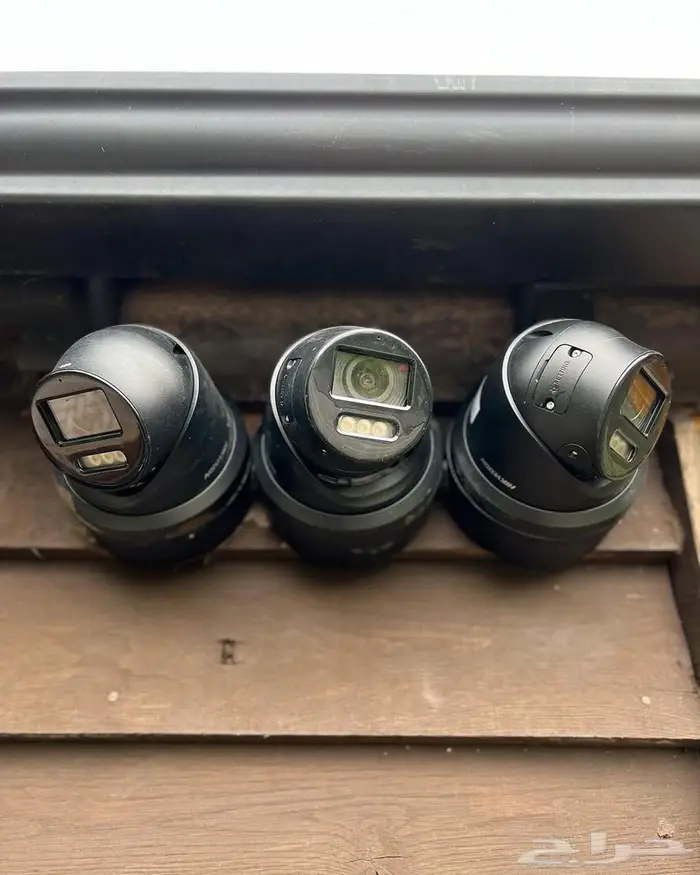 كاميرات مراقبة 5