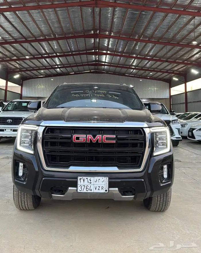 يوكن دبل قصير ممشى قليل نظيف جدا 0