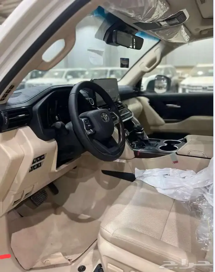 تويوتا لاندكروزر GXRL4 موديل 2025 سعودي 6