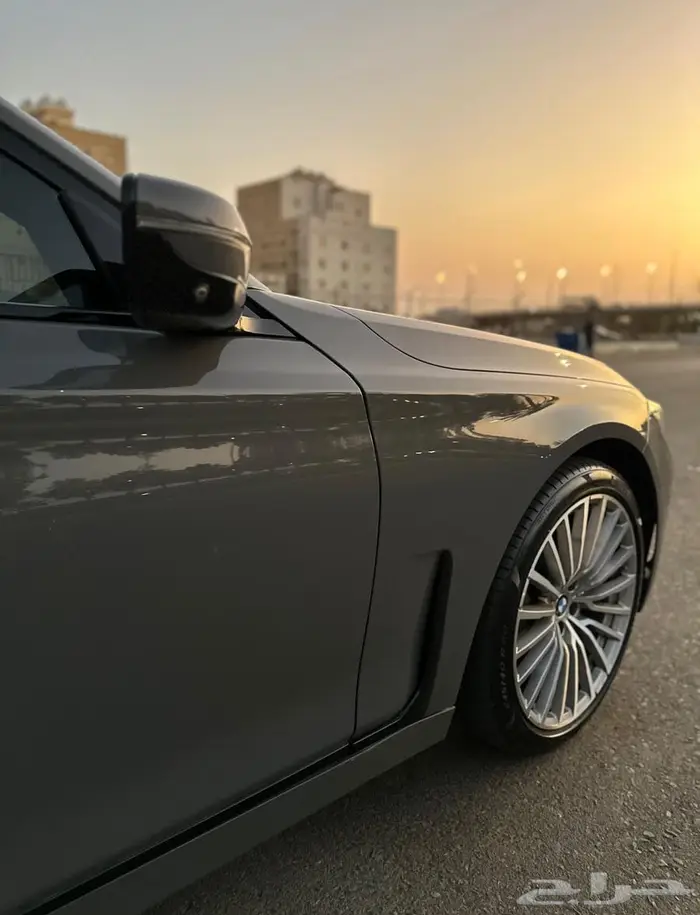 للبيع BMW 730 Li ممشى 60 الف موديل 2020 نظيف جدا 6