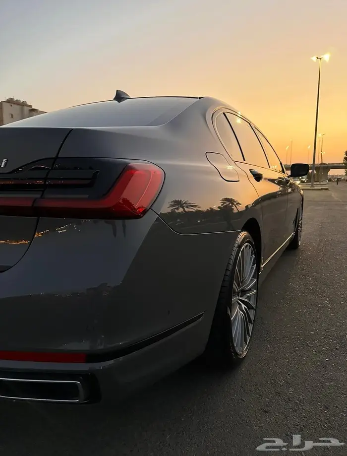 للبيع BMW 730 Li ممشى 60 الف موديل 2020 نظيف جدا 17