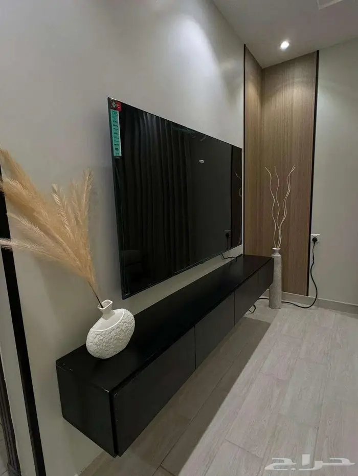 للايجار   شقة مؤثثة بالكامل   إيجار شهري ويومي 14