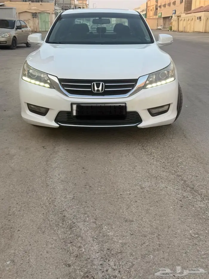 هوندا اكورد 2014 نظيفه ماشاء الله 1