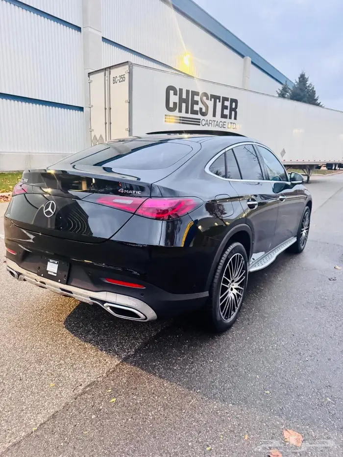 للبيع مرسيدس 2026 GLC300 ((اصفار)) 2