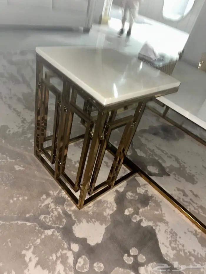 للبيع طقم طاولات إستيل 2