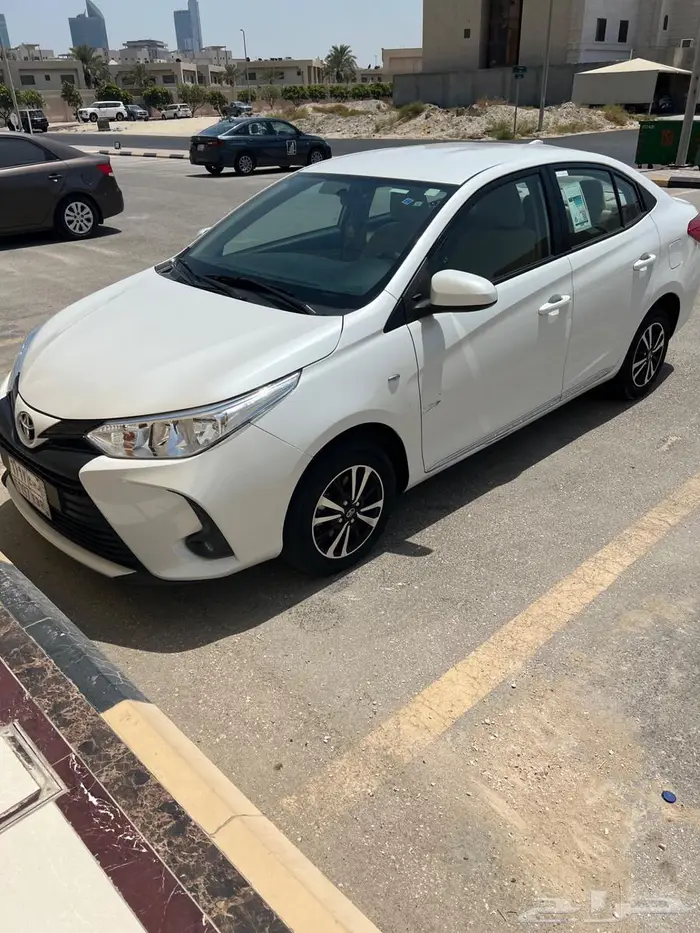تويوتا يارس 2022 فل 0
