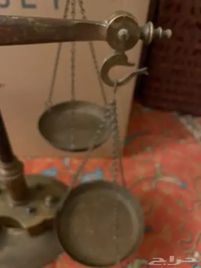 4 ميزان انتيك antique scale index