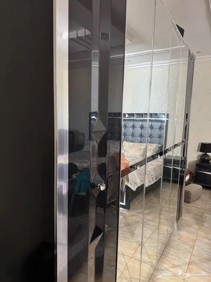 غرفه نوم للبيع بحالة جيده 3