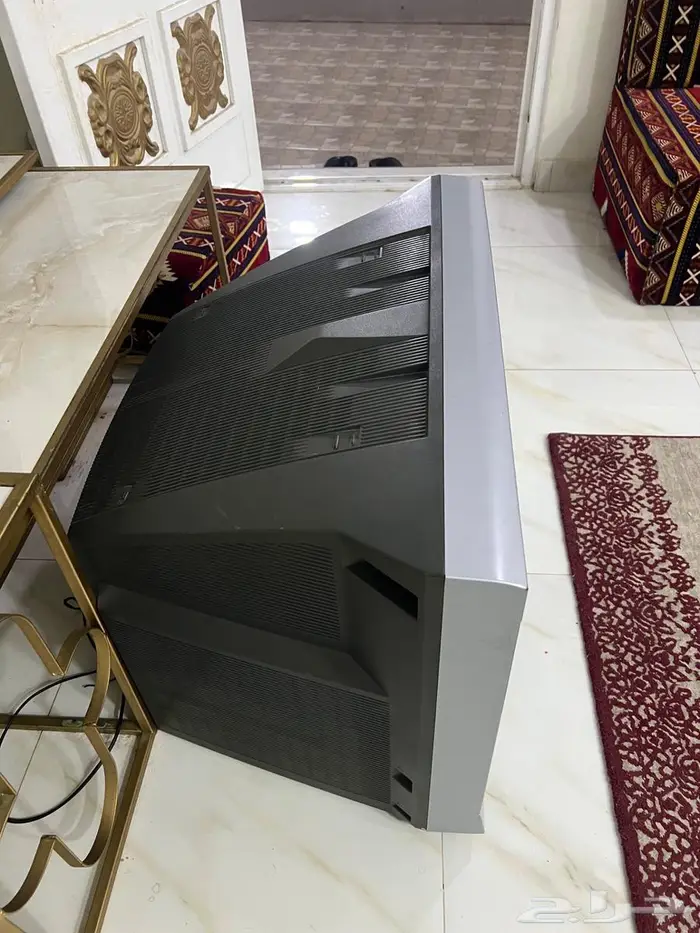 للبيع تلفزيون قديم سوني 1