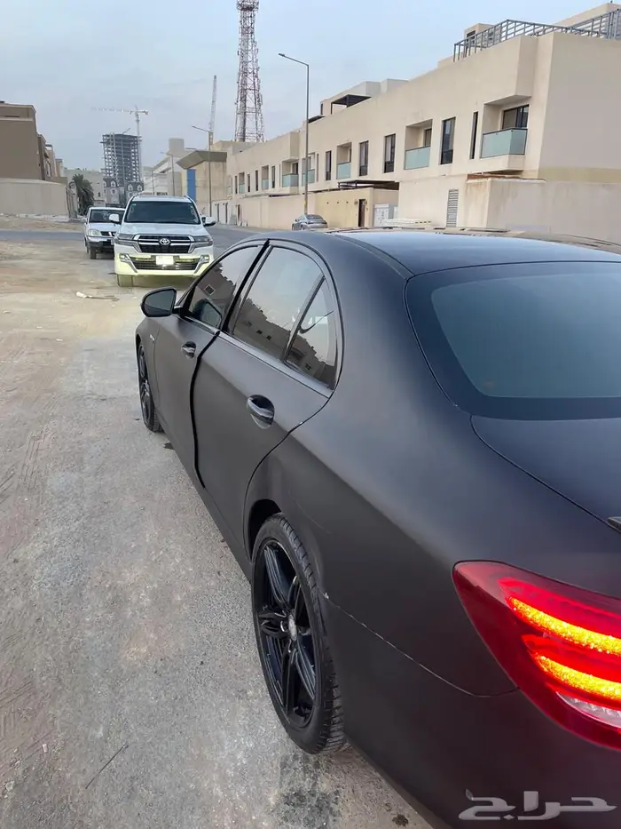 مرسيدس E400 موديل 2017 10