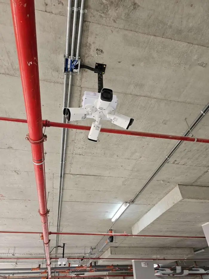 خدمات شبكات وFiber احترافي للشركات والمؤسسات 10