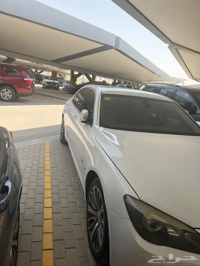 بي ام دبليو 730 6