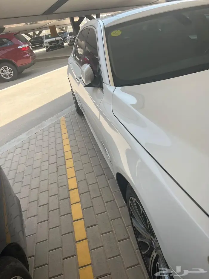 بي ام دبليو 730 2