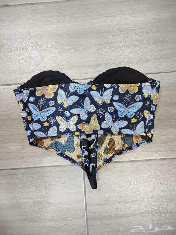 ملابس نسائيه توبات 13