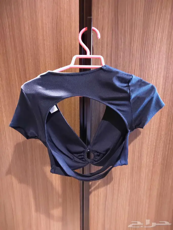 ملابس نسائيه توبات 3