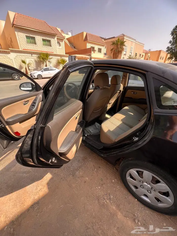 هيونداي النترا 2011 13