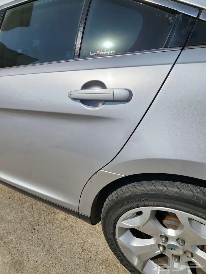 فورد تيورس 13