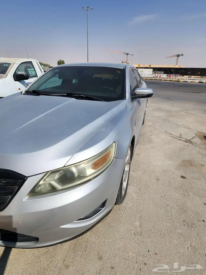 فورد تيورس 19