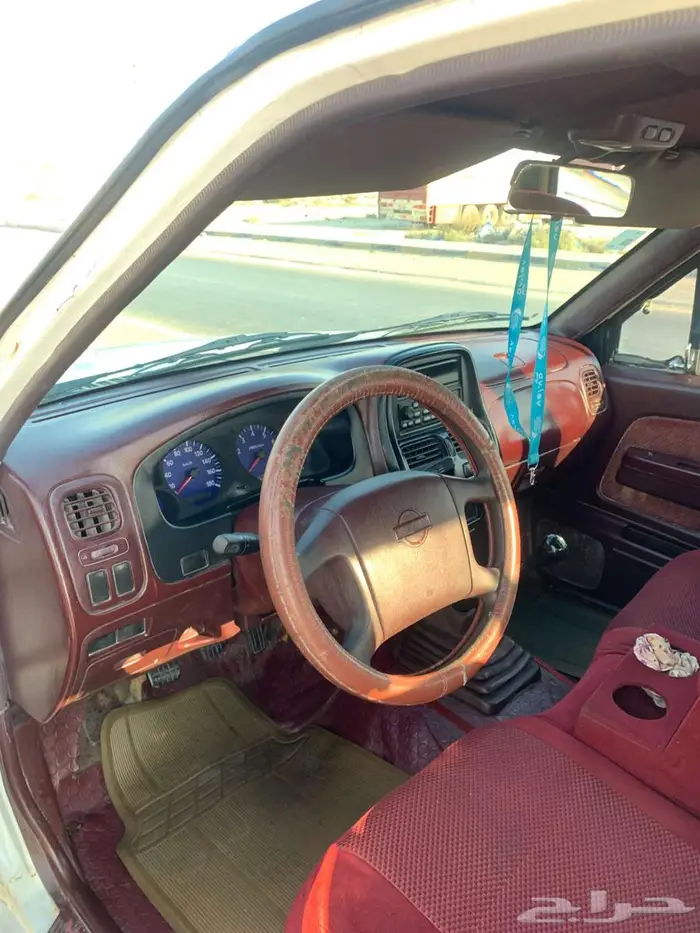 نيسان ببكيب للبيع ب 2 000 قبل للمفاوضه 3