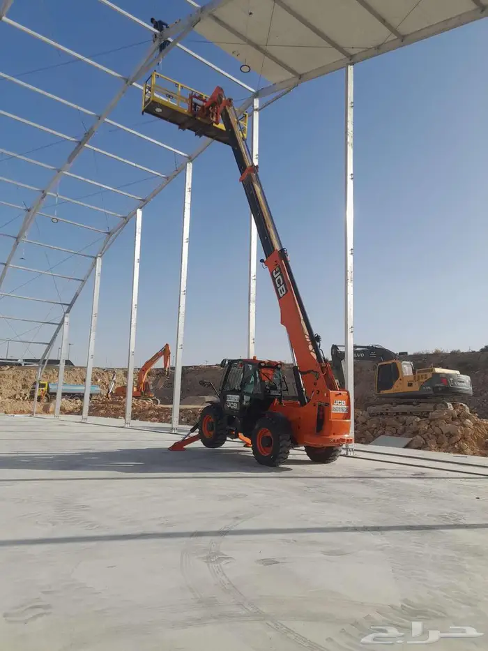 رافعات شوكيه فركلفت للايجار جي سي بي كرينات سيزرات 8