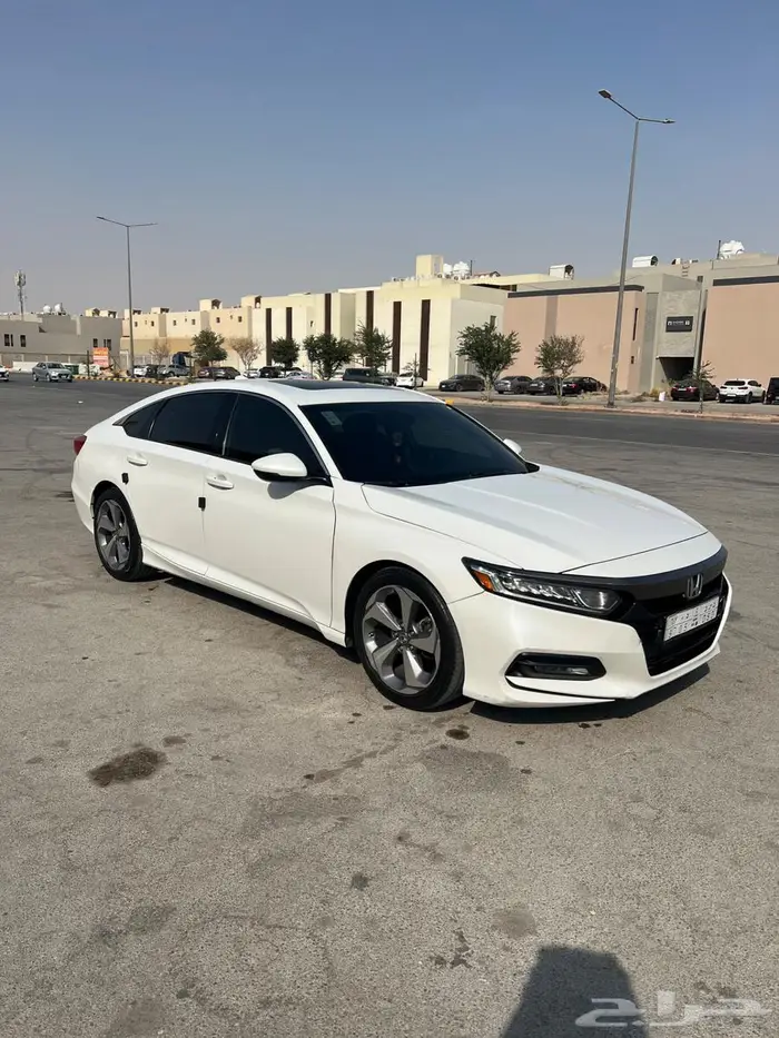 للبيع هوندا اكورد سبورت 2018 5