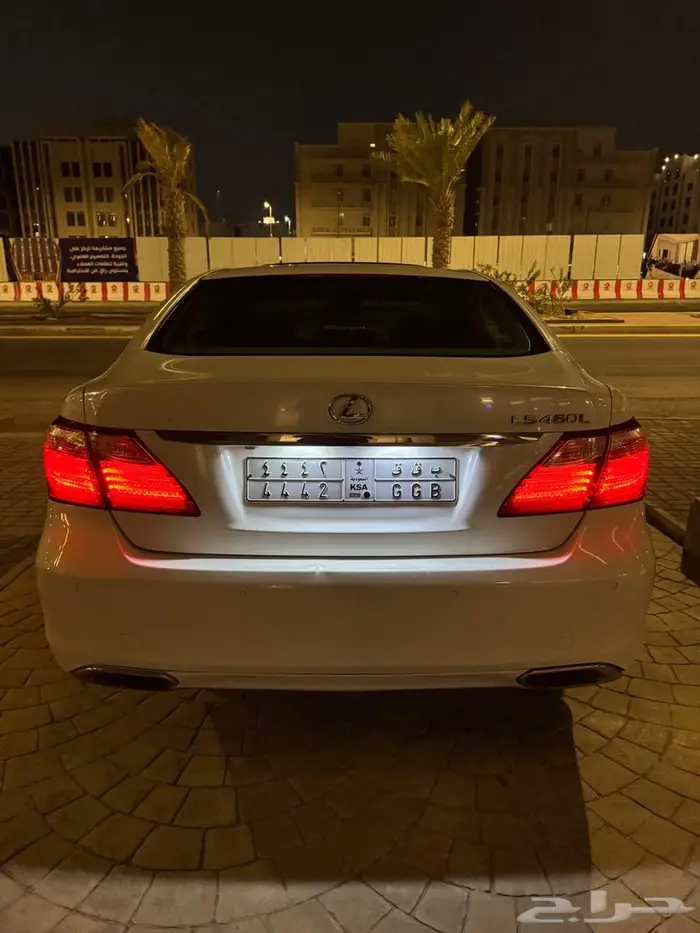 لكزس LS460 اول مالك مميز بلوحة مميزه 5