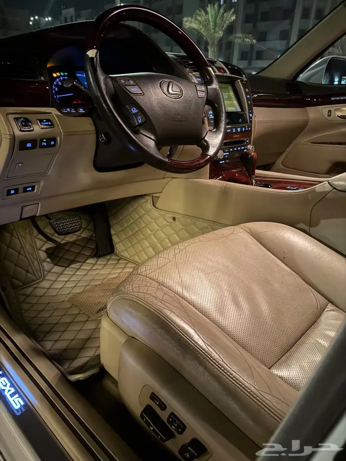 لكزس LS460 اول مالك مميز بلوحة مميزه 10