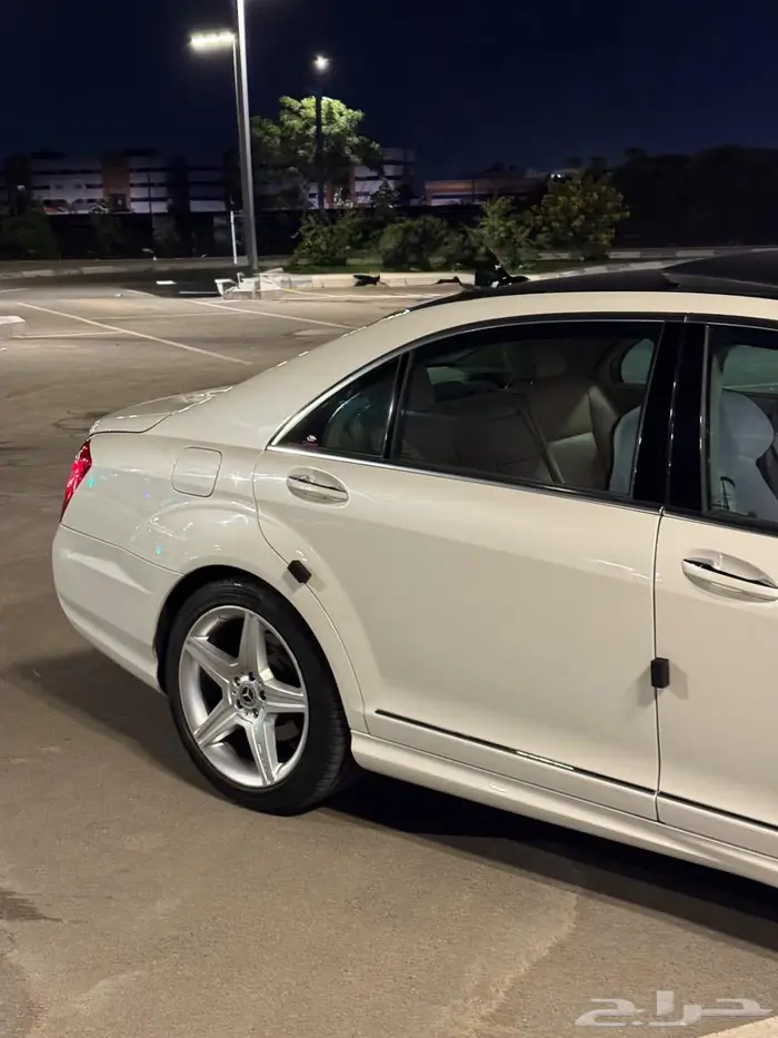 مرسيدس s300 موديل 2013 بانوراما 1