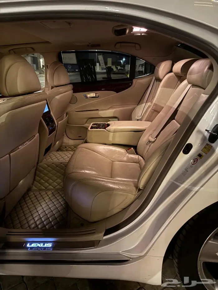 لكزس LS460 اول مالك مميز بلوحة مميزه 15