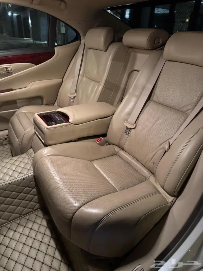 لكزس LS460 اول مالك مميز بلوحة مميزه 19