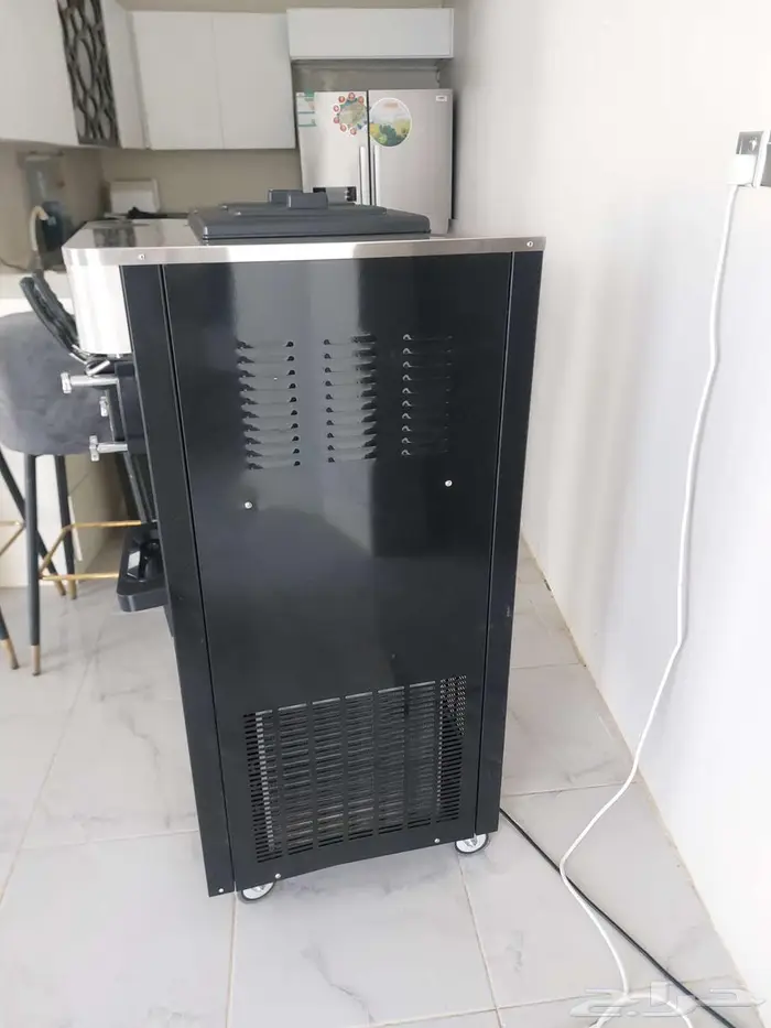 مكينه ايس كريم 1