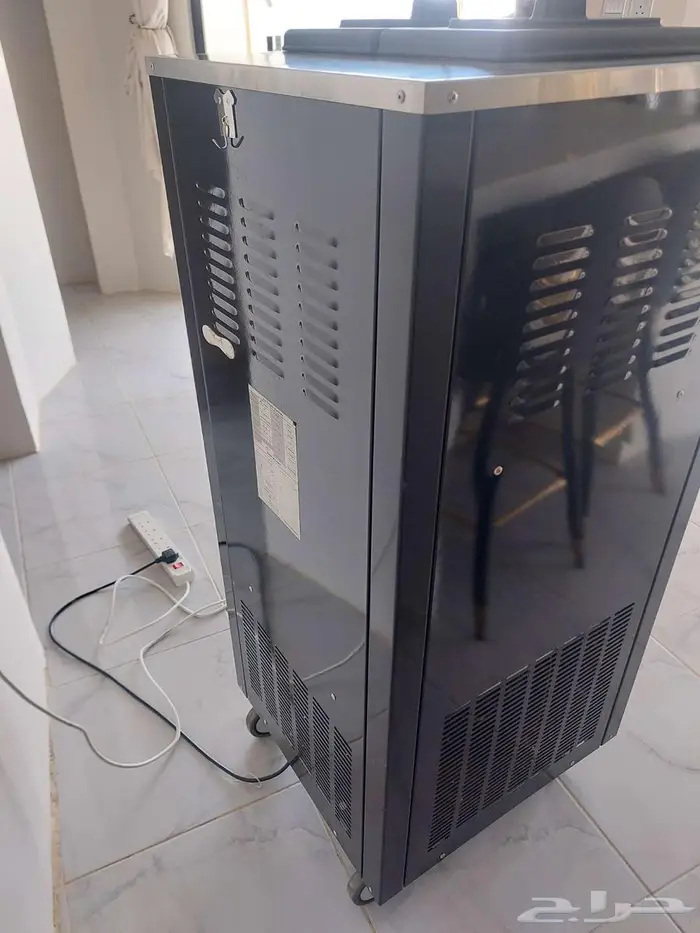 مكينه ايس كريم 3