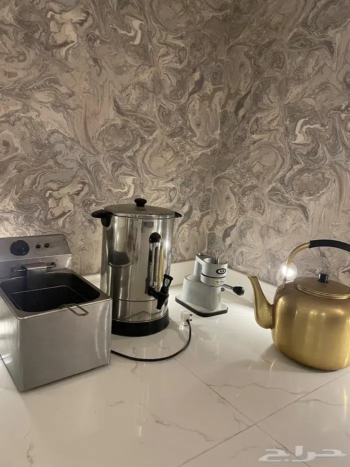 اغراض للبيع كامله ب 500 0