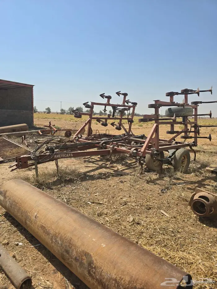 مشط زراعي كبير هايدروليكي امريكي 39 سن . 1