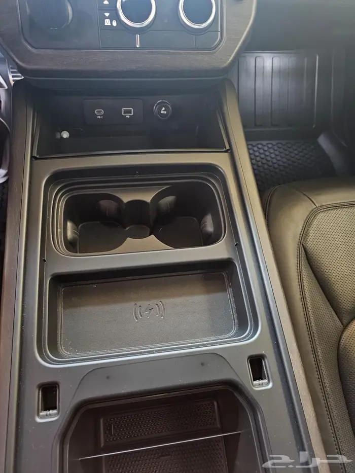 Defender X 110 V6 - 2021 - اعلى فئة في ديفيندر 7 مقاعد 13