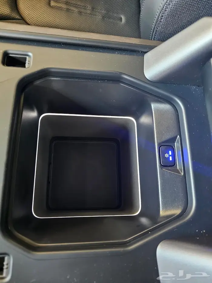 Defender X 110 V6 - 2021 - اعلى فئة في ديفيندر 7 مقاعد 14