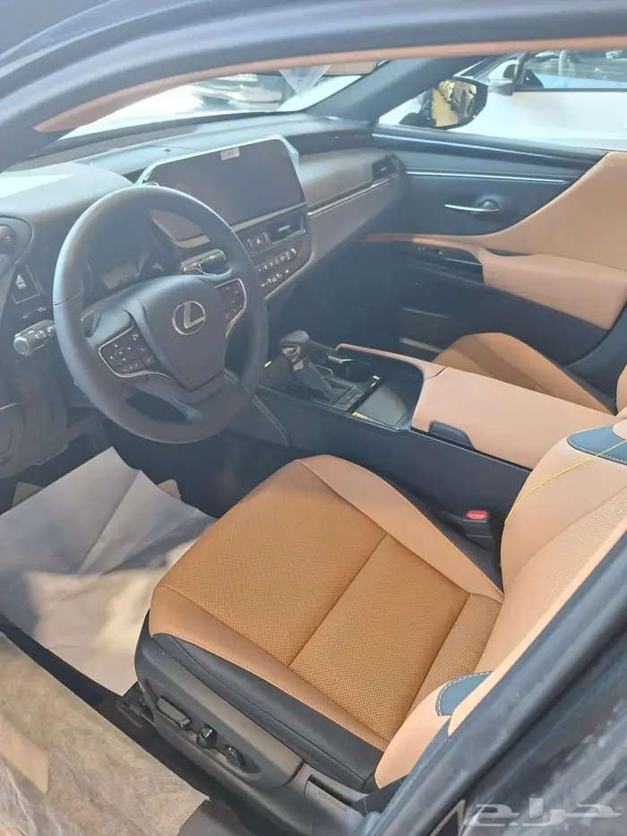 لكزس ES250 AA بنزين 2025 كاش واقساط 23