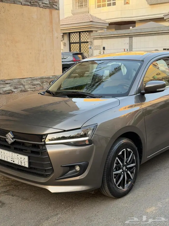 سوزوكي ديزاير 2025 فل كامل شبه جديده 1