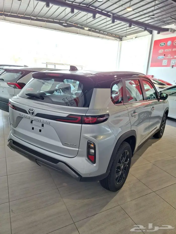 تويوتا اوربان كروزر 2025 فل كامل سعودي بنزين 2
