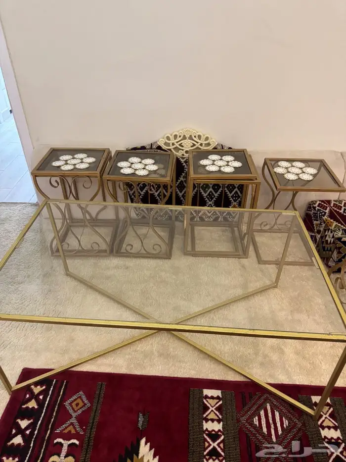 طاولات خدمه 1