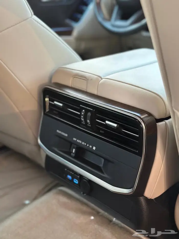 للبيع لاندكروزر 2024 8