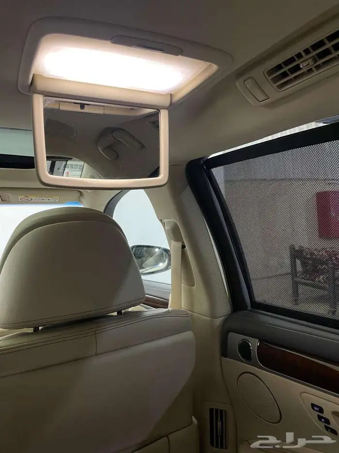 لكزس LS460L 2015 36