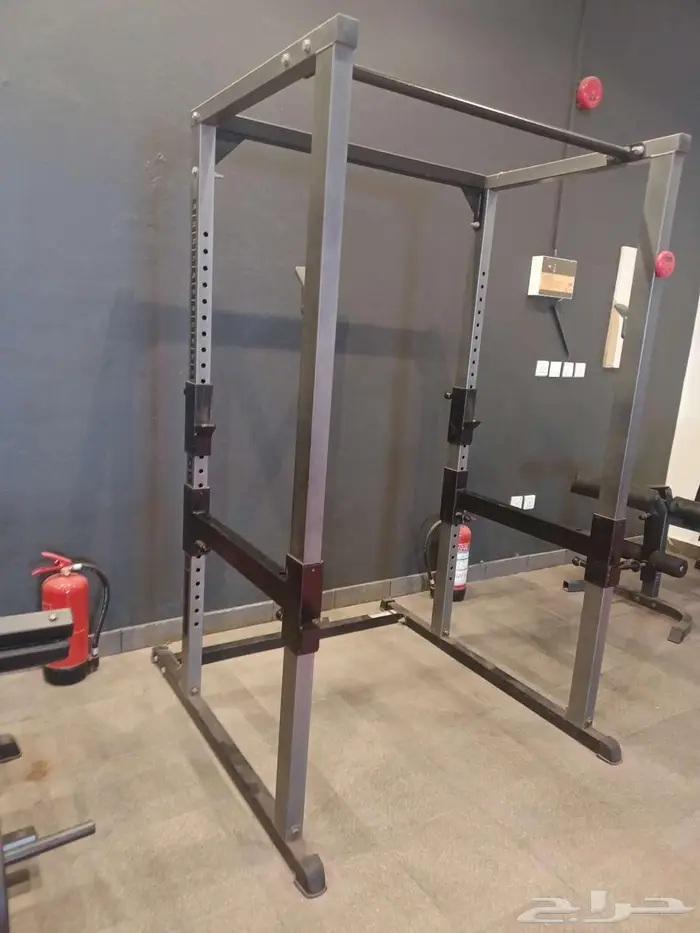 أغراض صالة رياضية كاملة مستعملة للبيع بجدة 0