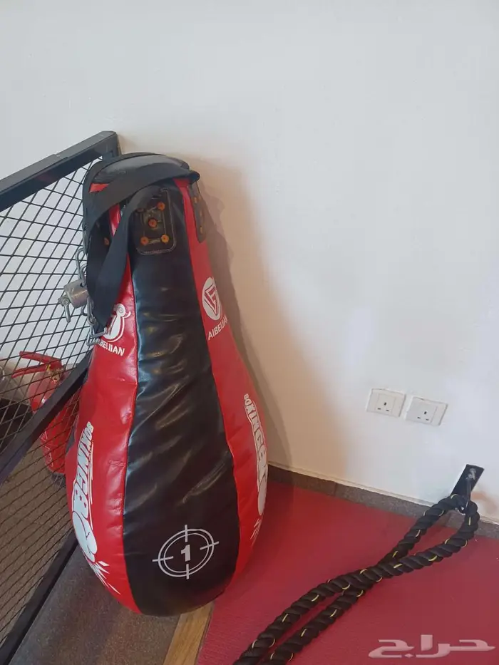 أغراض صالة رياضية كاملة مستعملة للبيع بجدة 13