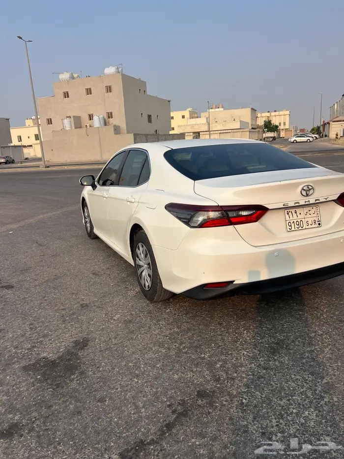 كامرى 2022 سعودي ماشيه 97 الف 8