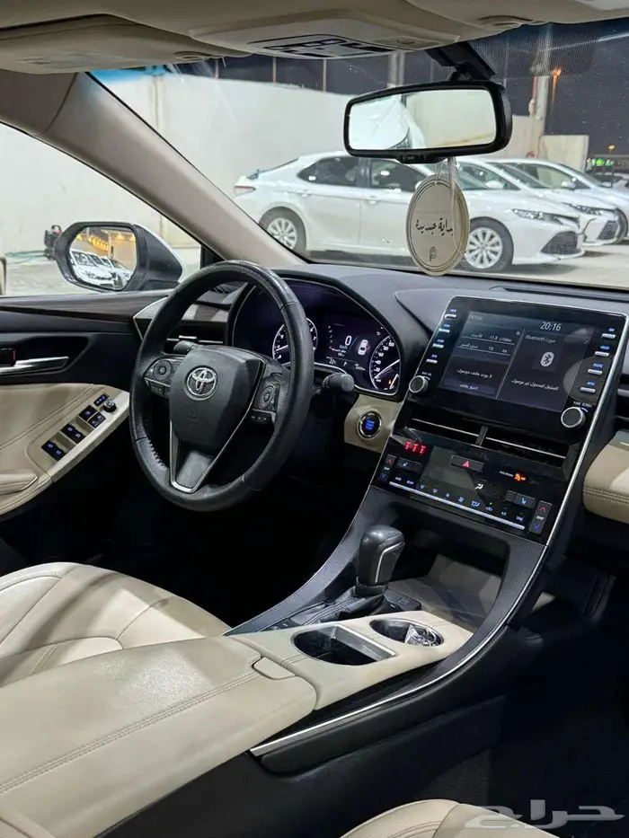 تويوتا أفالون 2021 XLE 7