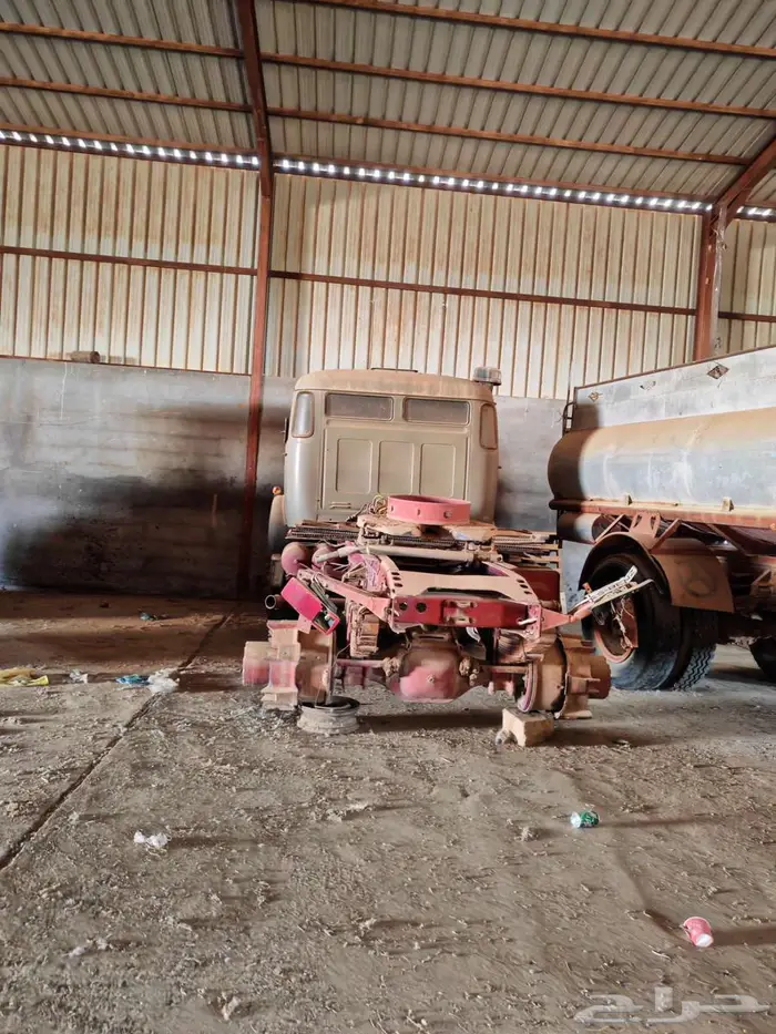 بوزات للبيع وايت راس تريلة قلاب 5