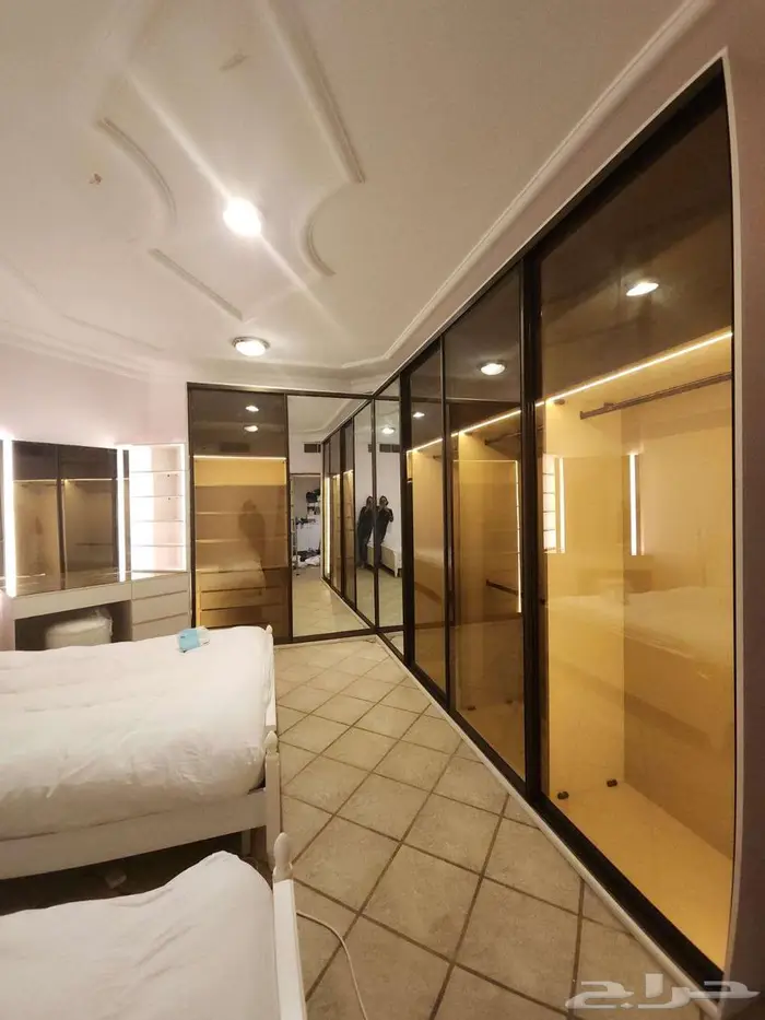 سوق شرق مخرج 17 مقابل ايكيا 8